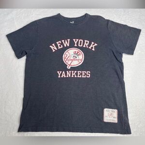 Yankees NYC Sz M Banner Supply Co Soft Gray Slub Knit Tee Shirt Baseball Sports